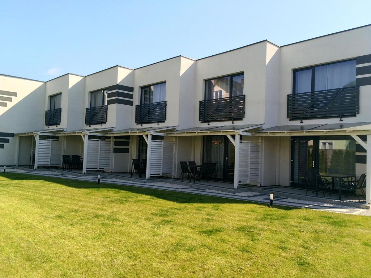 Over Lake-Domki,Apartamenty Mielno  Exterior photo